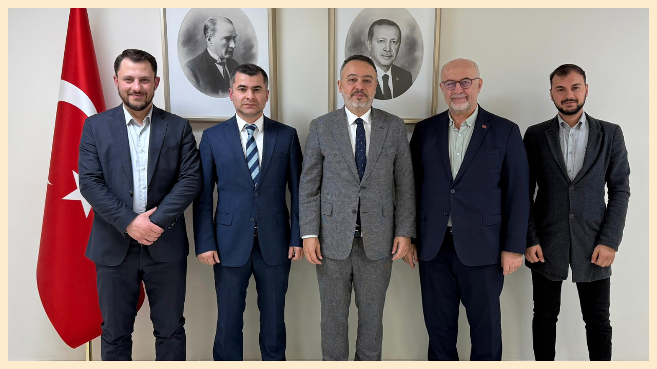 لقاء مسؤولوا مؤسسة هدائي بركة مع السفير التركي نوح يلماز